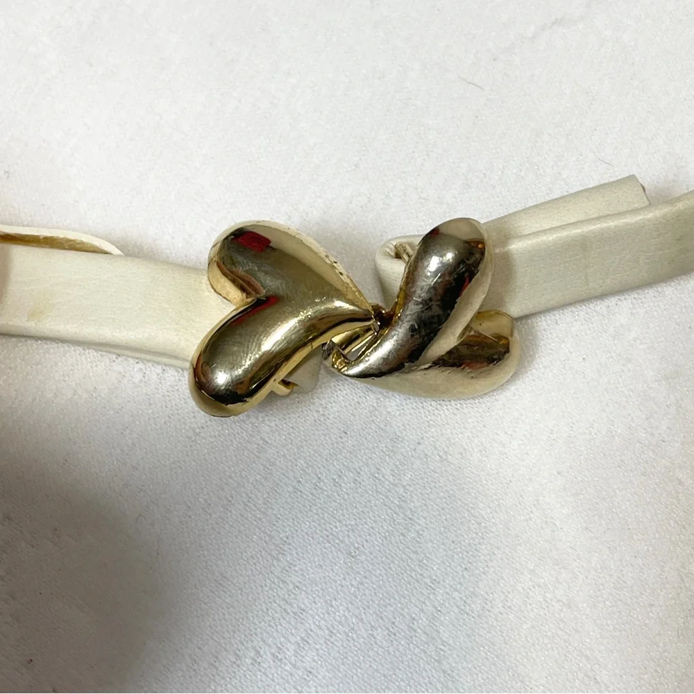 Vintage Cream skinny‎ Belt with Gold Hearts Hook Closure